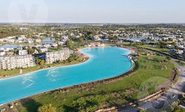 Casa en alquiler - Barrio Terralagos, Canning