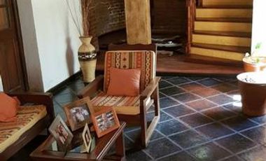 Importante y único chalet en Luis Palacios - Santa Fe
