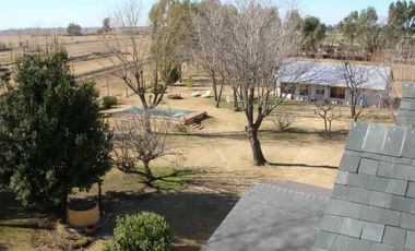 Importante y único chalet en Luis Palacios - Santa Fe