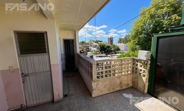 VENTA EN BLOCK - 2 LOCALES - 2 PH C/ FDO LIBRE