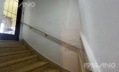 VENTA EN BLOCK - 2 LOCALES - 2 PH C/ FDO LIBRE