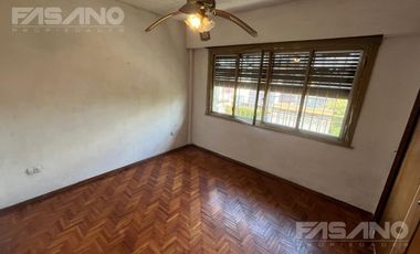 VENTA EN BLOCK - 2 LOCALES - 2 PH C/ FDO LIBRE