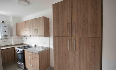 Departamento de 3 ambientes en alquiler, en Vicente López.