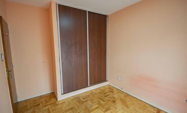 Departamento de 3 ambientes en alquiler, en Vicente López.