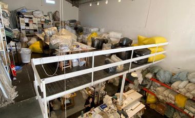 Galpón en Colombres 982