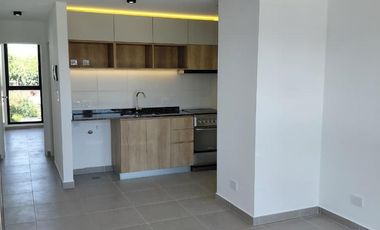 Alquiler departamento 2 ambientes en Moron.