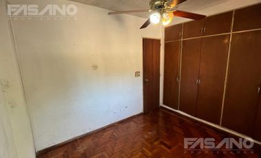 VENTA EN BLOCK - 2 LOCALES - 2 PH C/ FDO LIBRE