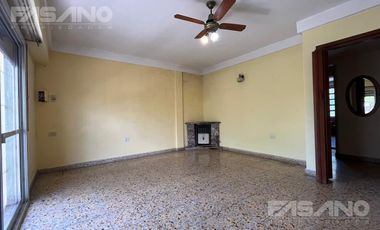 VENTA EN BLOCK - 2 LOCALES - 2 PH C/ FDO LIBRE