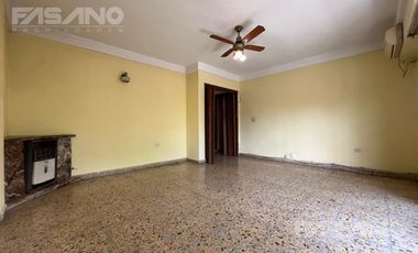 VENTA EN BLOCK - 2 LOCALES - 2 PH C/ FDO LIBRE