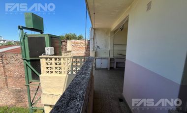 VENTA EN BLOCK - 2 LOCALES - 2 PH C/ FDO LIBRE