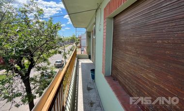 VENTA EN BLOCK - 2 LOCALES - 2 PH C/ FDO LIBRE