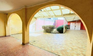 CASA EN RENTA - TEJOCOTE