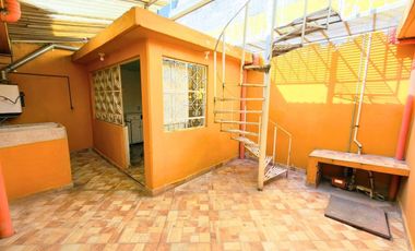 CASA EN RENTA - TEJOCOTE