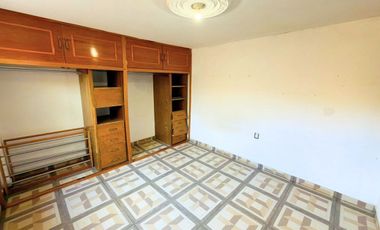 CASA EN RENTA - TEJOCOTE