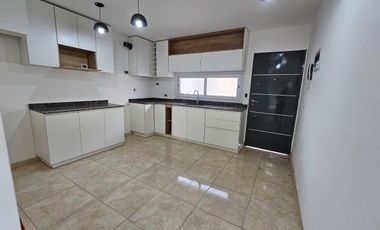 Duplex 3 dormitorios APTO CREDITO, Barrio Confluencia NEUQUEN