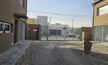 Duplex 3 dormitorios APTO CREDITO, Barrio Confluencia NEUQUEN