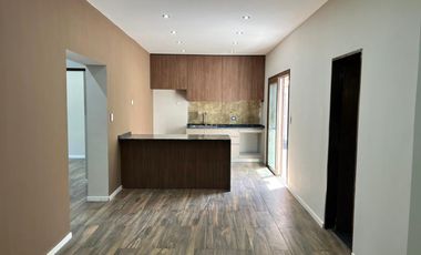 Casa de 4 Ambientes en Venta en Bouchardo