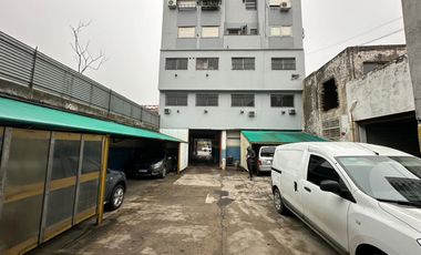 Venta Edificio - Hotel   Locales   120 cocheras en Avellaneda