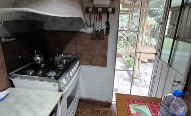 Quinta Amueblada con Piscina y amplio lote en Villa Urquiza