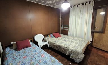 Quinta Amueblada con Piscina y amplio lote en Villa Urquiza