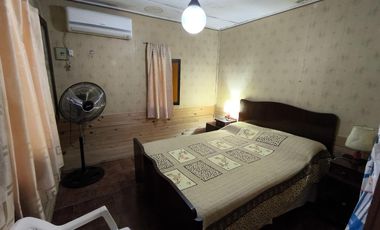 Quinta Amueblada con Piscina y amplio lote en Villa Urquiza