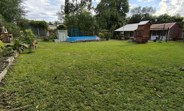 Quinta Amueblada con Piscina y amplio lote en Villa Urquiza