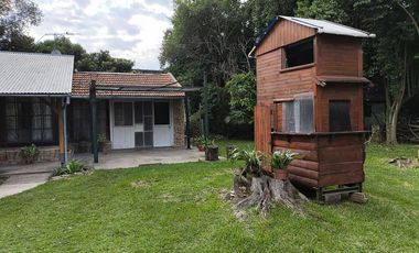 Quinta Amueblada con Piscina y amplio lote en Villa Urquiza