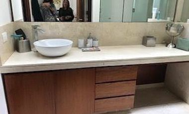 Espectacular casa en venta en Lomas Country