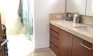 Espectacular casa en venta en Lomas Country