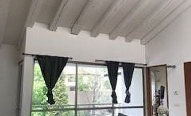 Espectacular casa en venta en Lomas Country