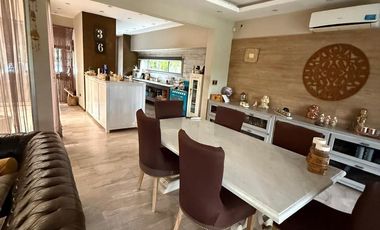 Venta Casa en barrio privado Puerto Roldan