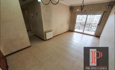 Departamento en  lanus O. de 3 ambientes con cochera