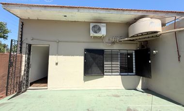 CASA 3 AMBIENTES EN VENTA C/ QUINCHO Y PARQUE, DON BOSCO, BERNAL. APTO CRÉDITO