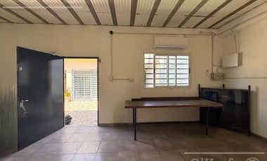CASA 3 AMBIENTES EN VENTA C/ QUINCHO Y PARQUE, DON BOSCO, BERNAL. APTO CRÉDITO