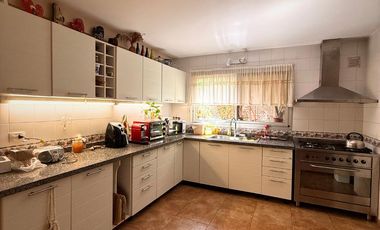 CASA 6 AMBIENTES EN VENTA, COUNTRY CLUB LOS CARDALES