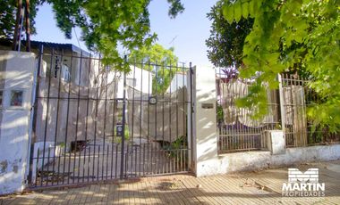 Terreno de 260 m2 en Martinez