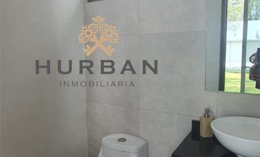 HURBAN RENTA amplia  casa en La Herradura SIN AMUEBLAR