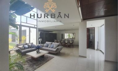 HURBAN RENTA amplia  casa en La Herradura SIN AMUEBLAR