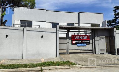 PH a estrenar, 3 ambientes, con cochera y patio