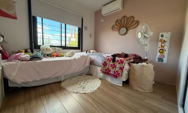 VENTA CASA 2 DORMITORIOS CON PILETA