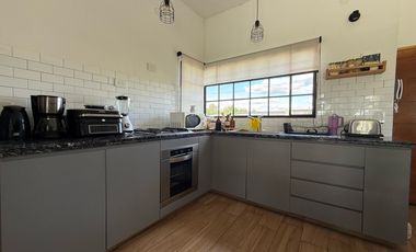 VENTA CASA 2 DORMITORIOS CON PILETA