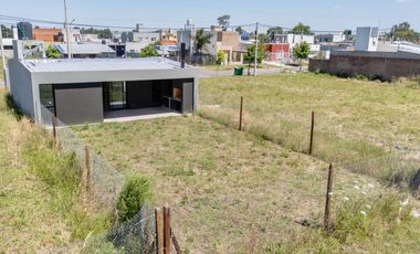 Casa en venta Eco pueblo- Alvear
