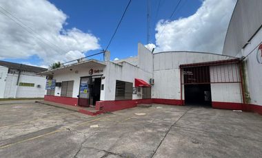 Galpón con Oficinas en Venta