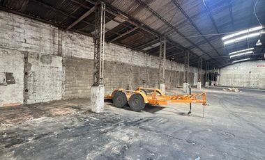 Galpón con Oficinas en Venta