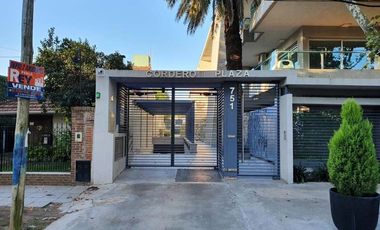 Departamento 1 Dormitorios en Venta-69m2 - 3P- Adrogue