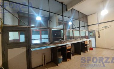 Edificio comercial en venta en San Miguel