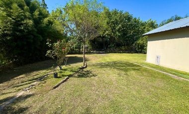 Venta de dos Casas 3 amb y 2 amb lote propio 1.000 mts Exaltación de la Cruz