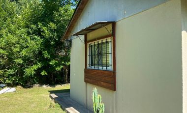 Venta de dos Casas 3 amb y 2 amb lote propio 1.000 mts Exaltación de la Cruz