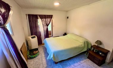 Venta de dos Casas 3 amb y 2 amb lote propio 1.000 mts Exaltación de la Cruz