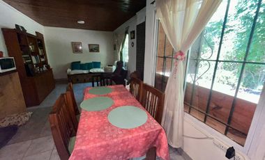 Venta de dos Casas 3 amb y 2 amb lote propio 1.000 mts Exaltación de la Cruz